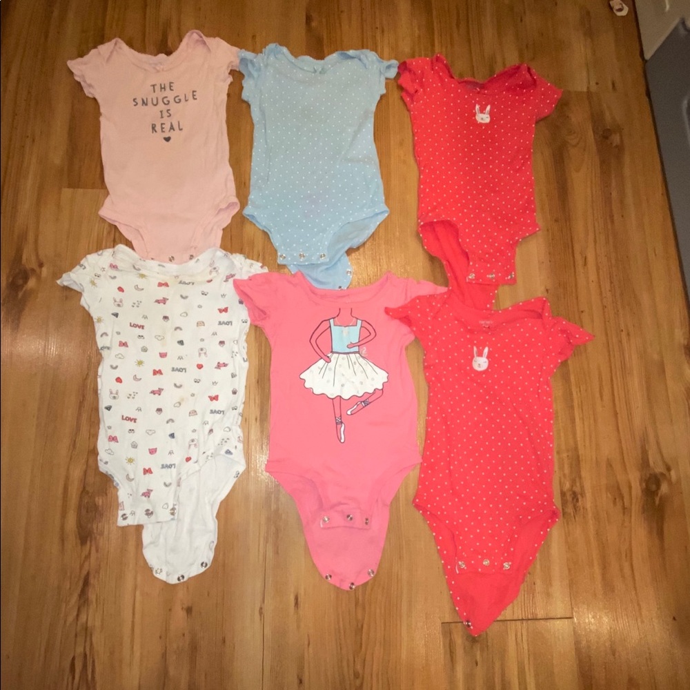 6-Pack bodysuits